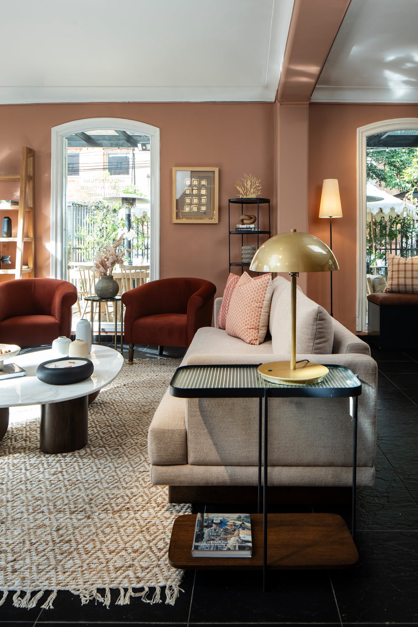 Mesa Auxiliar Fluted