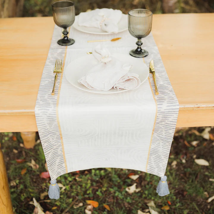 Camino de Mesa Boho Gray